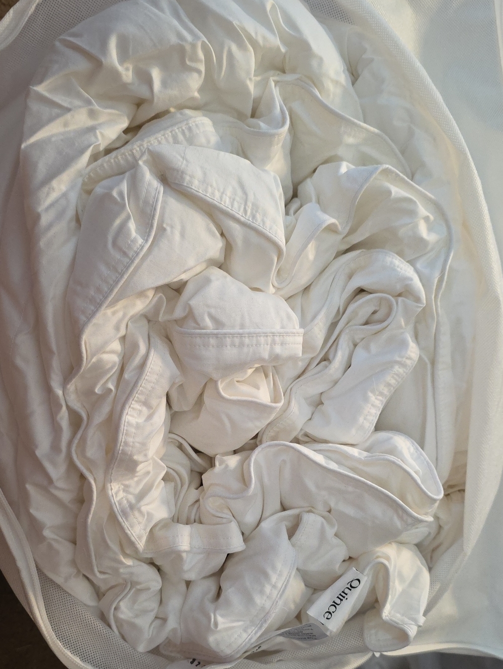 Quince Lightweight Down Alternative Duvet Insert - King/Cal King - Picture 3 of 8